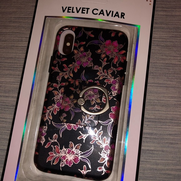 Velvet Caviar Midnight Floral Case & Grip - Picture 2 of 3